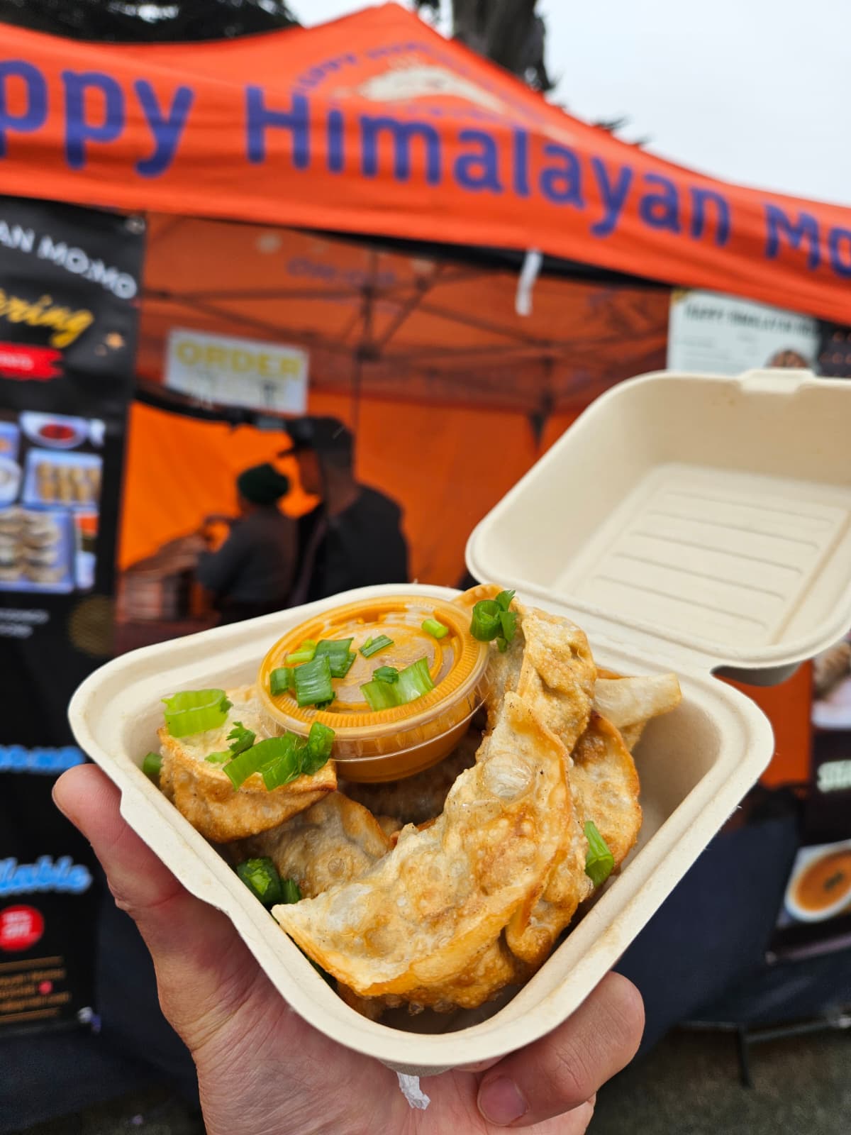 Happy Himalayan Mo:Mo